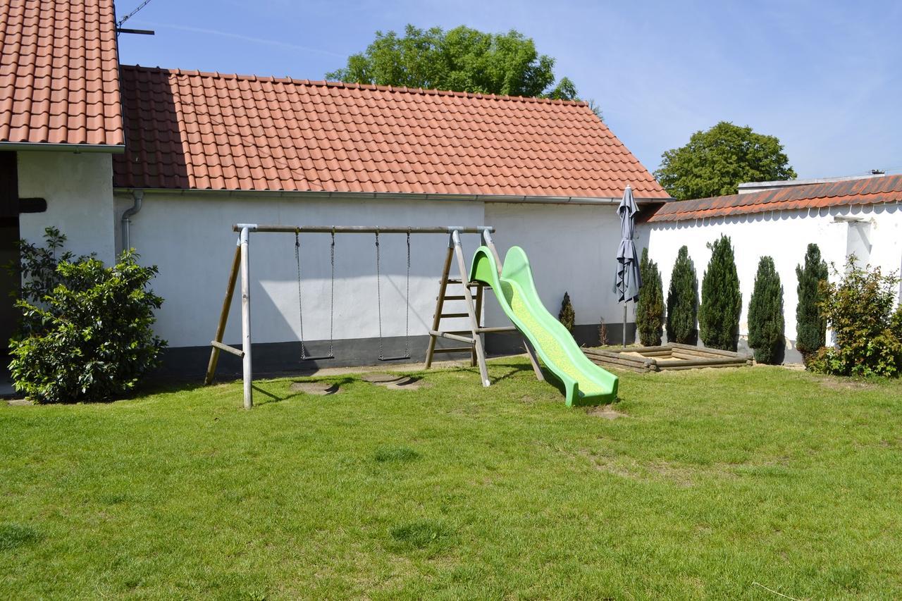 Apartamento Blazkuv Statek Malsice Exterior foto